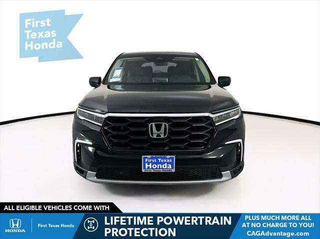 new 2025 Honda Pilot car, priced at $47,050