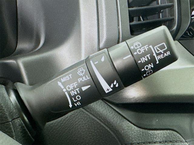 used 2025 Honda Odyssey car, priced at $42,787