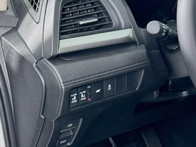 used 2025 Honda Odyssey car, priced at $42,787