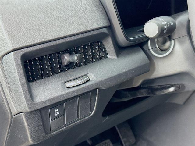 used 2025 Honda CR-V Hybrid car, priced at $35,497