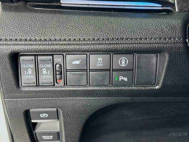 used 2023 Honda Odyssey car, priced at $38,687