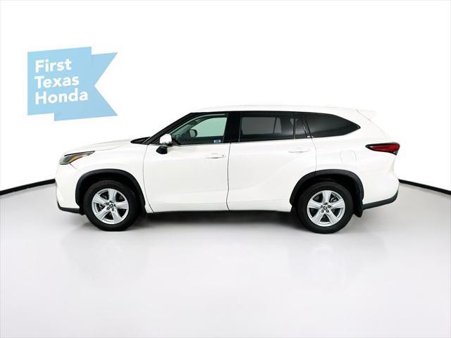 used 2021 Toyota Highlander car, priced at $27,757