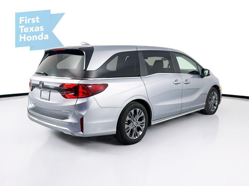 used 2025 Honda Odyssey car, priced at $42,787