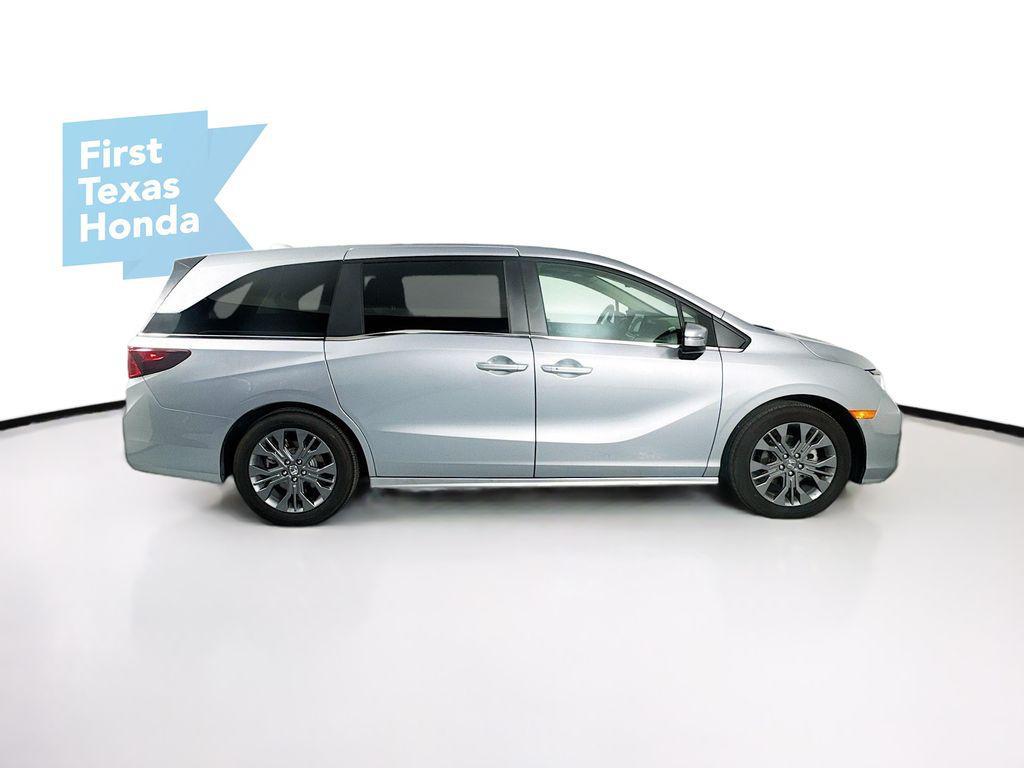 used 2025 Honda Odyssey car, priced at $42,787