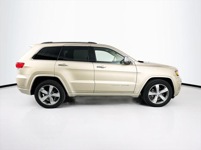 used 2014 Jeep Grand Cherokee car, priced at $16,719