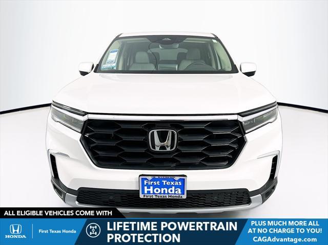 new 2025 Honda Pilot car, priced at $45,350