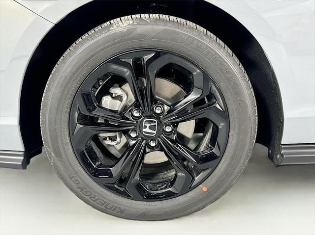 new 2025 Honda Accord car, priced at $31,646