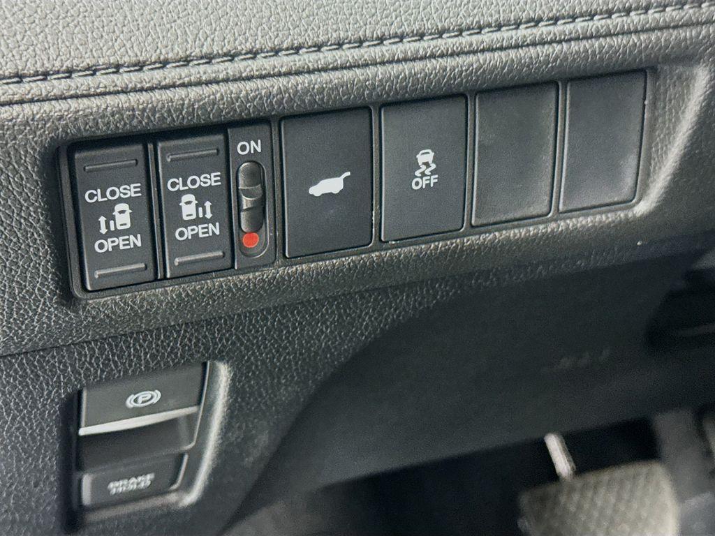 new 2026 Honda Odyssey car, priced at $46,210