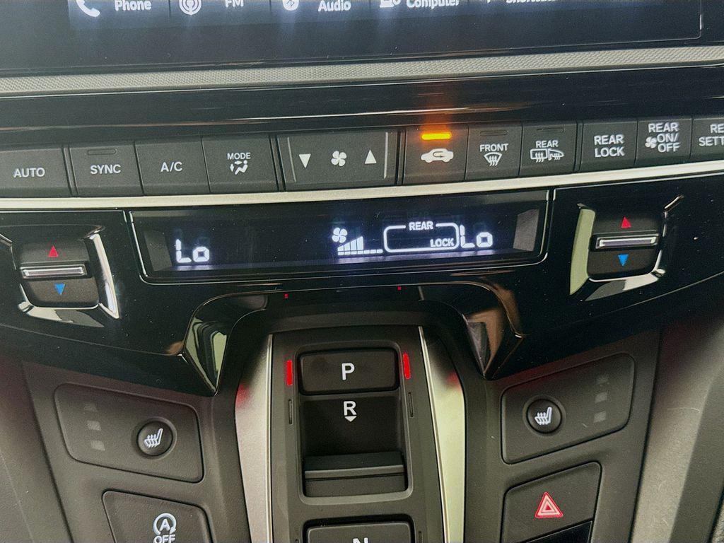 new 2026 Honda Odyssey car, priced at $46,210