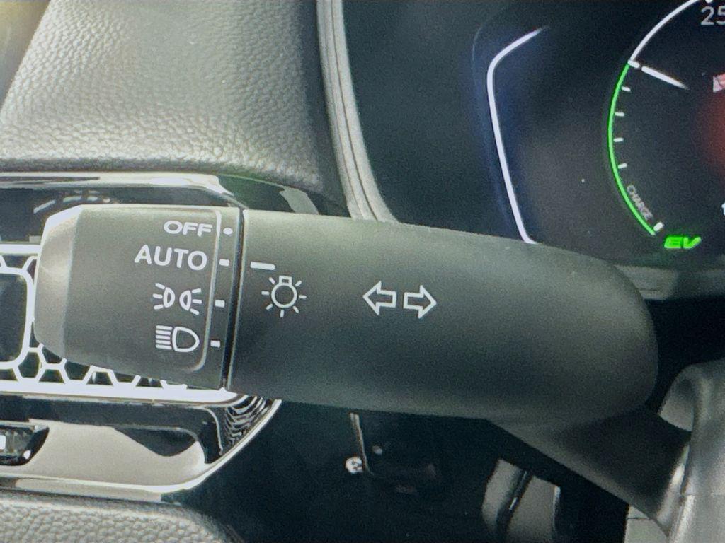 new 2026 Honda Civic Hybrid car, priced at $30,326