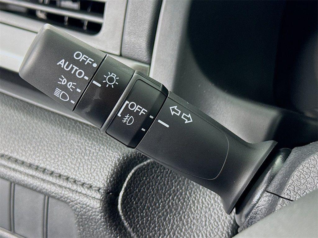 used 2025 Honda Odyssey car, priced at $42,777
