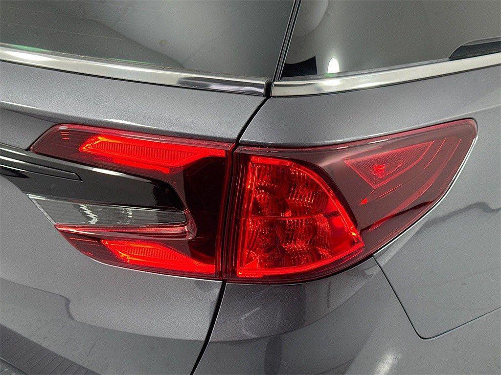 used 2025 Honda Odyssey car, priced at $42,777