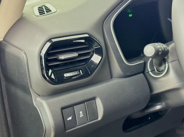 new 2025 Honda Pilot car, priced at $44,043