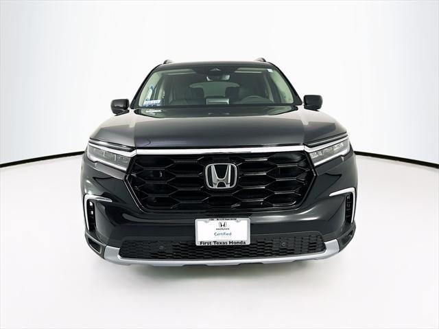 new 2025 Honda Pilot car, priced at $48,895