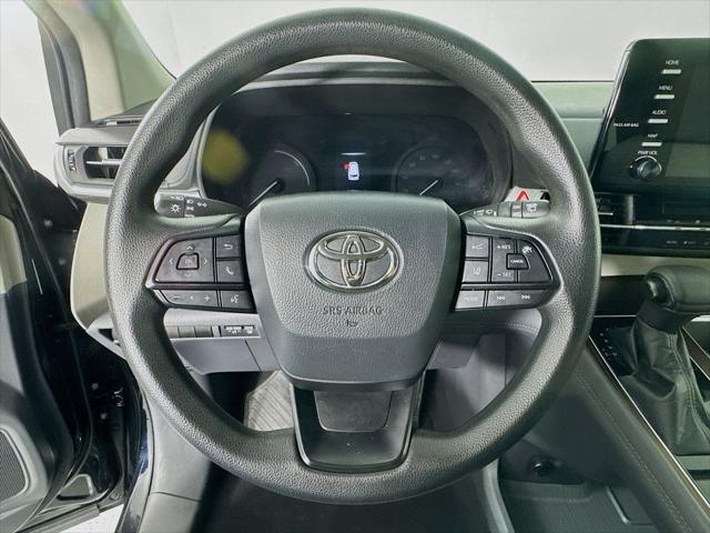 used 2022 Toyota Sienna car, priced at $33,687