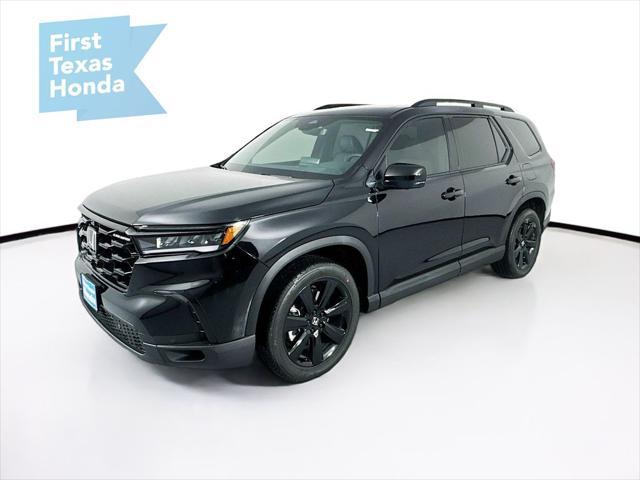 new 2025 Honda Pilot car, priced at $55,975