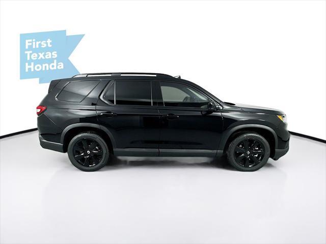 new 2025 Honda Pilot car, priced at $55,975