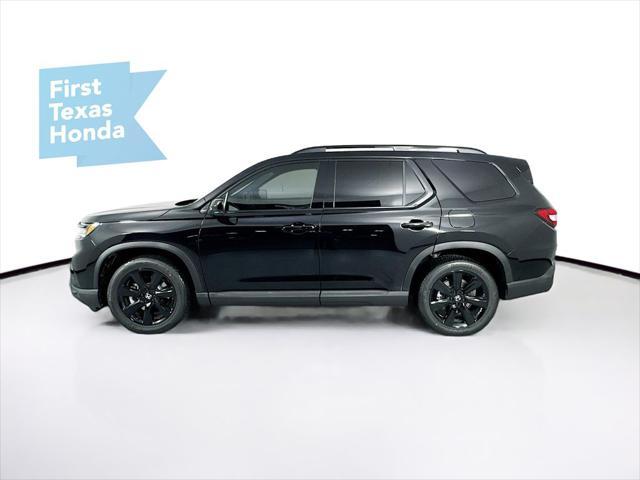 new 2025 Honda Pilot car, priced at $55,975