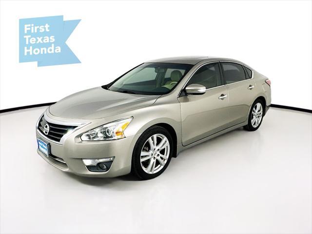 used 2013 Nissan Altima car, priced at $10,987