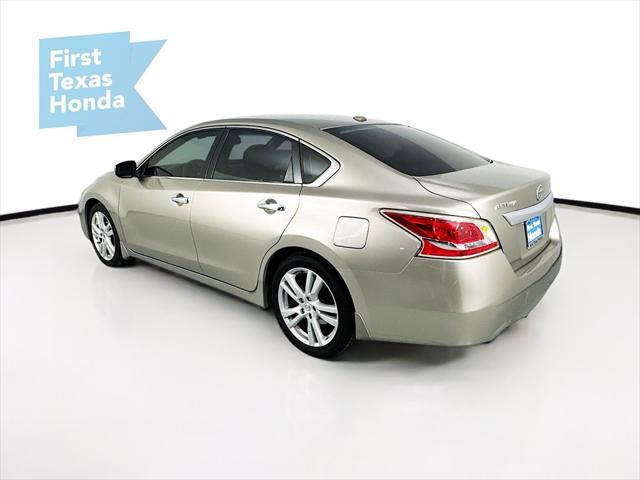 used 2013 Nissan Altima car, priced at $10,987