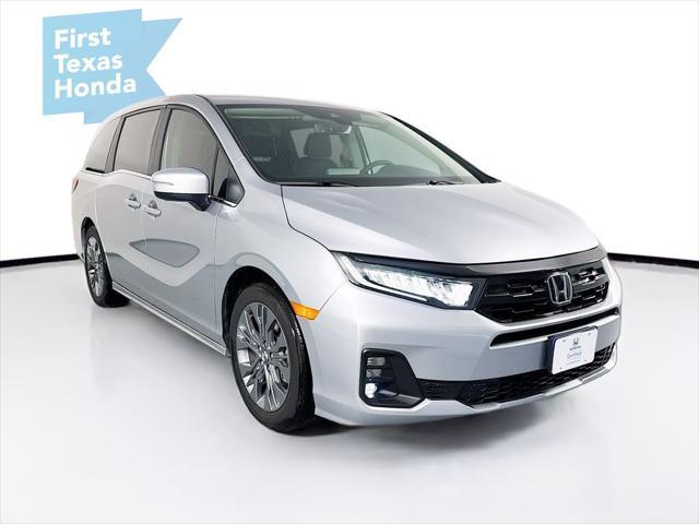 used 2025 Honda Odyssey car, priced at $47,497