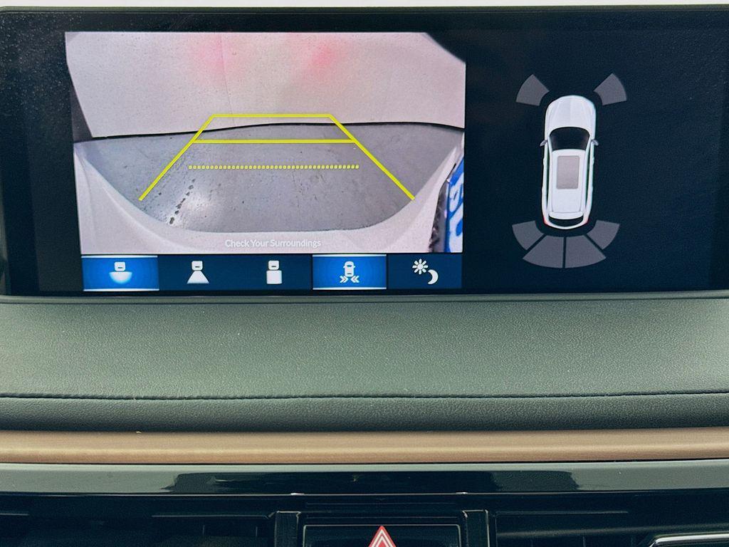 used 2022 Acura MDX car, priced at $29,497