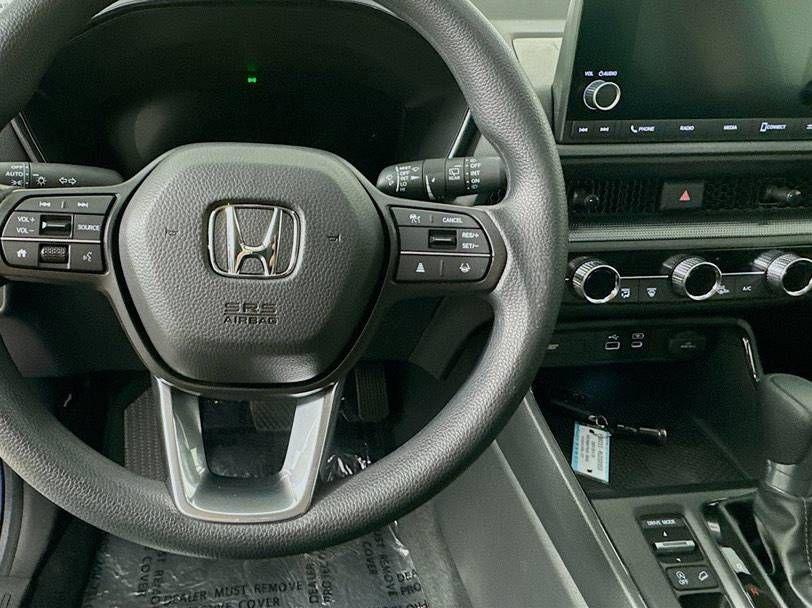 used 2025 Honda CR-V car, priced at $34,426