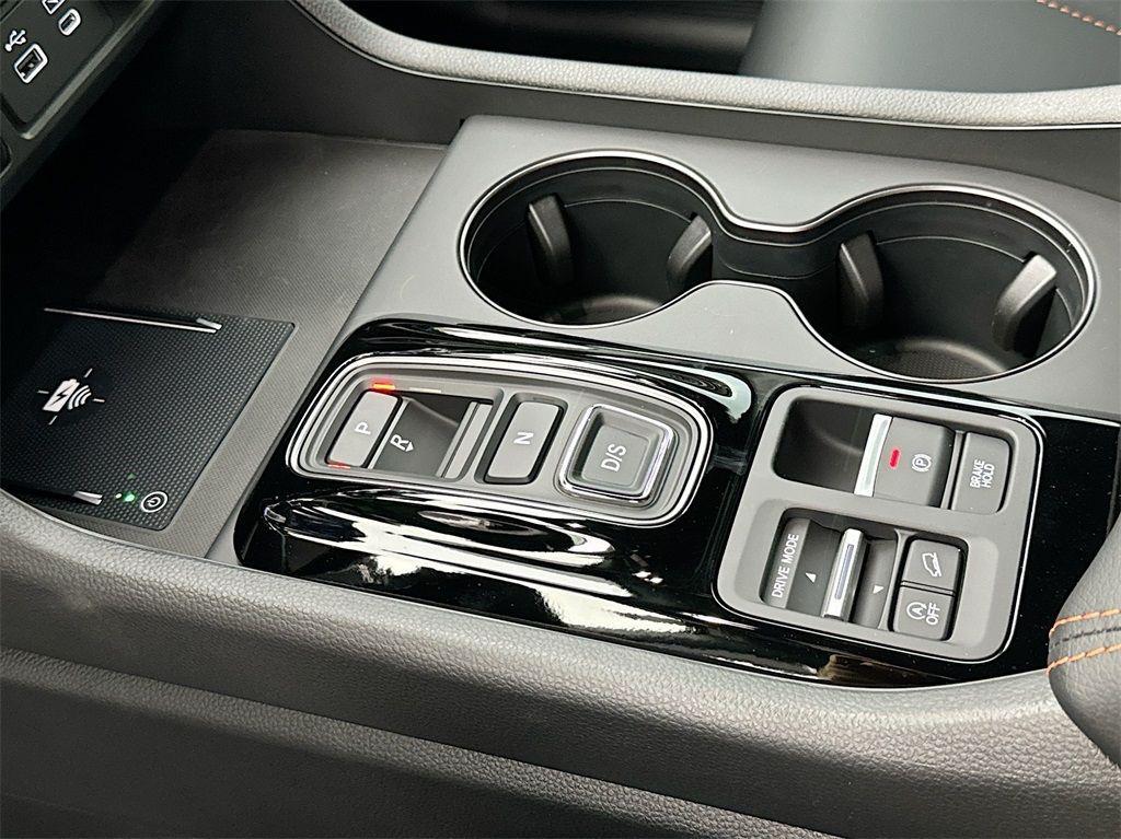 new 2025 Honda Pilot car, priced at $49,766