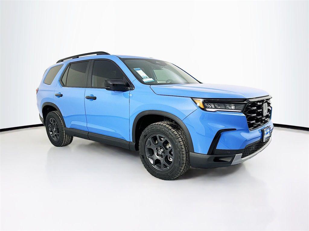 new 2025 Honda Pilot car, priced at $49,766