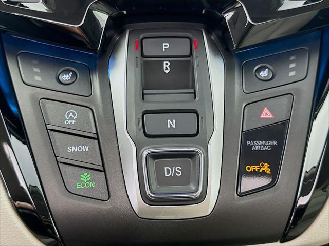 used 2025 Honda Odyssey car, priced at $45,997
