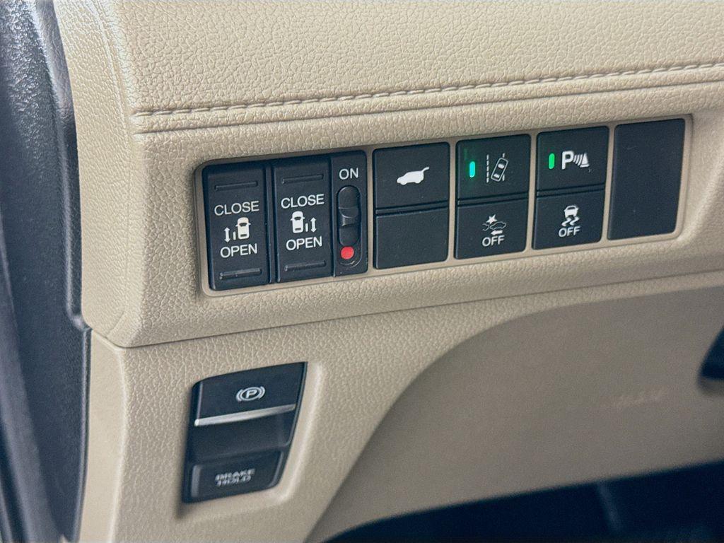 used 2019 Honda Odyssey car, priced at $26,897
