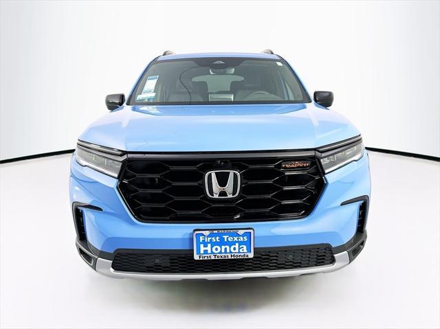 new 2025 Honda Pilot car, priced at $51,250