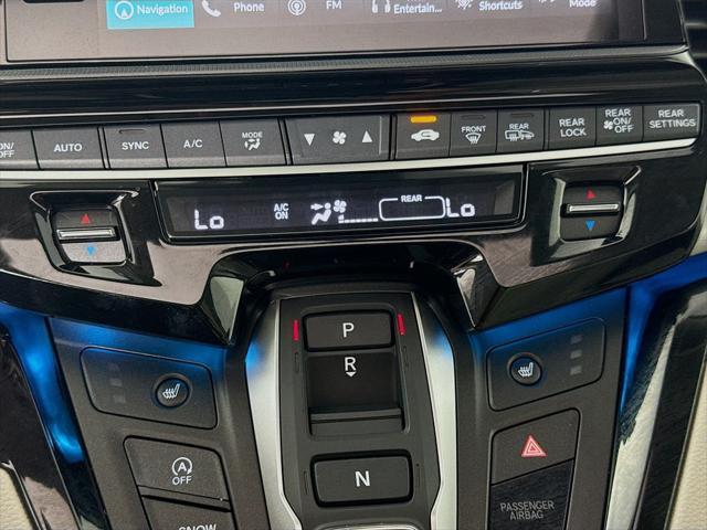 used 2025 Honda Odyssey car, priced at $45,487
