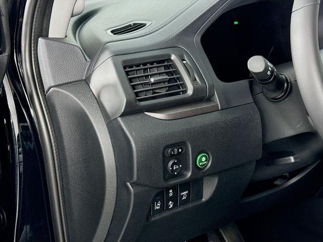 used 2025 Honda Ridgeline car, priced at $38,487