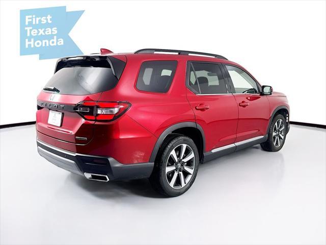 used 2025 Honda Pilot car, priced at $47,997