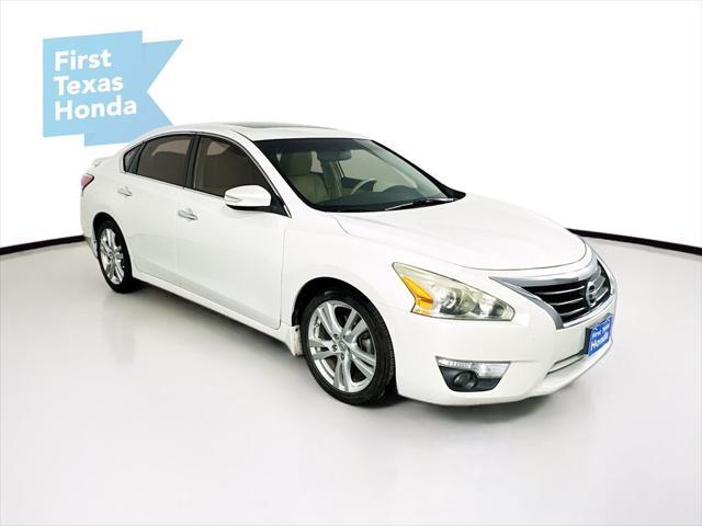 used 2013 Nissan Altima car, priced at $9,997