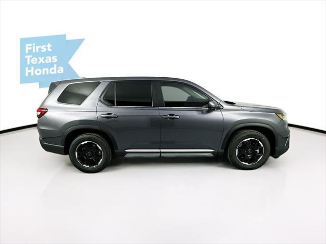 used 2025 Honda Pilot car, priced at $43,487