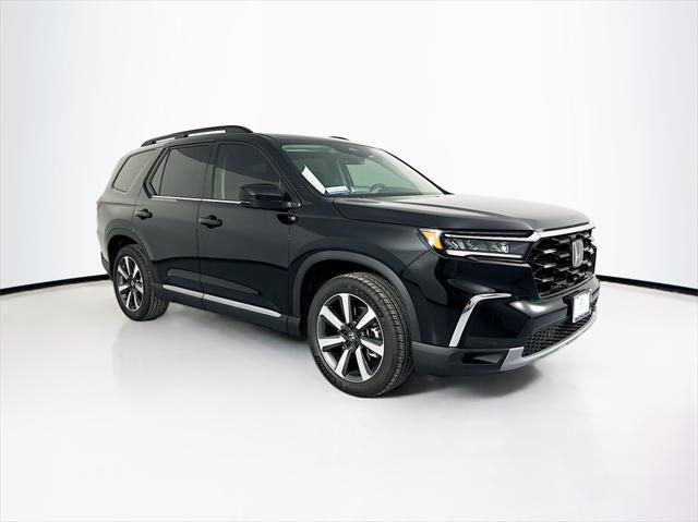 new 2025 Honda Pilot car, priced at $48,895