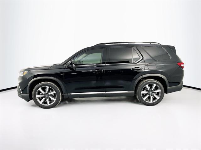 new 2025 Honda Pilot car, priced at $54,475