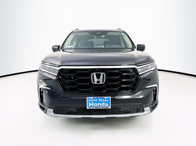 new 2025 Honda Pilot car, priced at $54,475