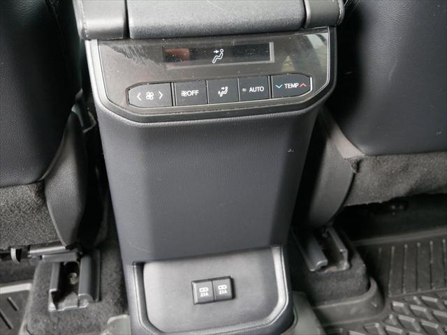 used 2020 Toyota Highlander car, priced at $33,493