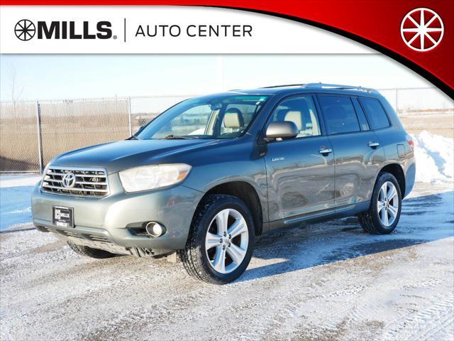 used 2009 Toyota Highlander car, priced at $9,899