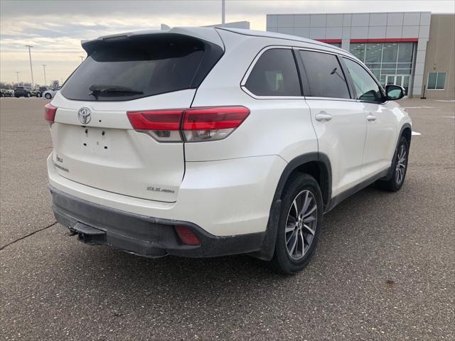 used 2019 Toyota Highlander car, priced at $27,206