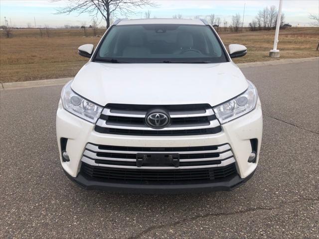 used 2019 Toyota Highlander car, priced at $27,206