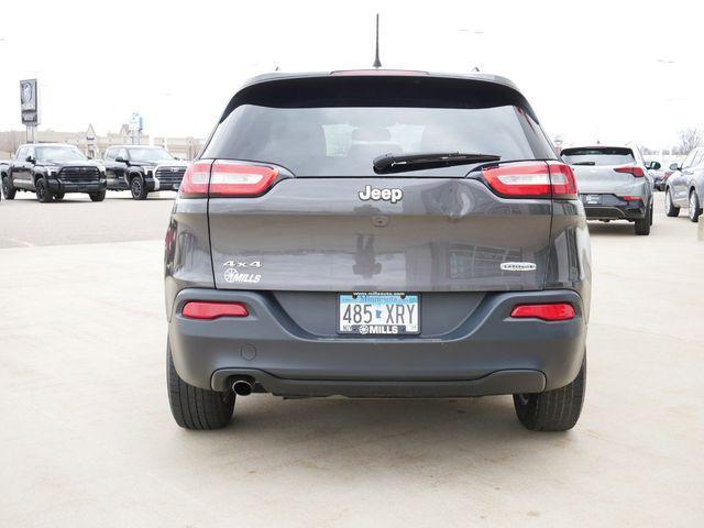 used 2018 Jeep Cherokee car, priced at $15,737