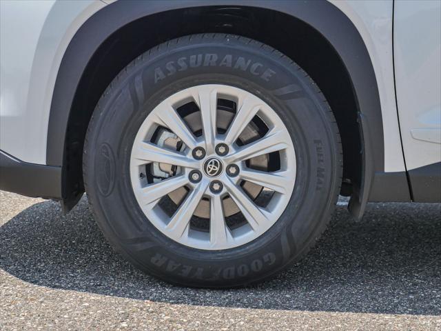 new 2025 Toyota Grand Highlander car, priced at $50,008
