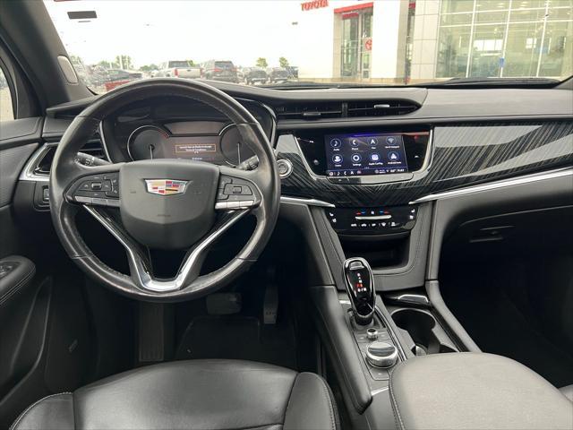 used 2023 Cadillac XT6 car, priced at $35,990