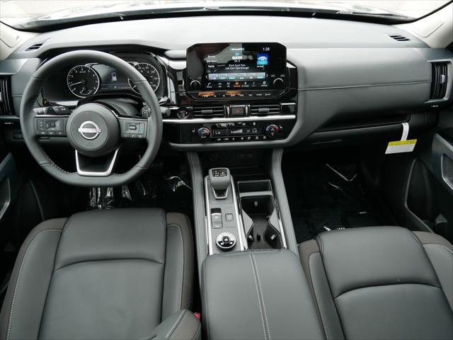 new 2025 Nissan Pathfinder car, priced at $49,555
