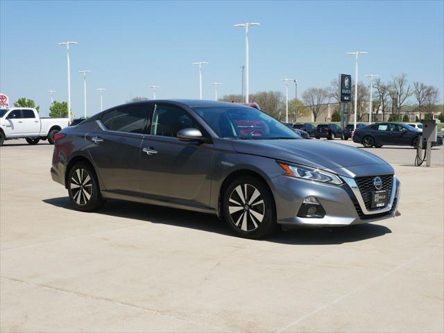 used 2022 Nissan Altima car, priced at $22,491