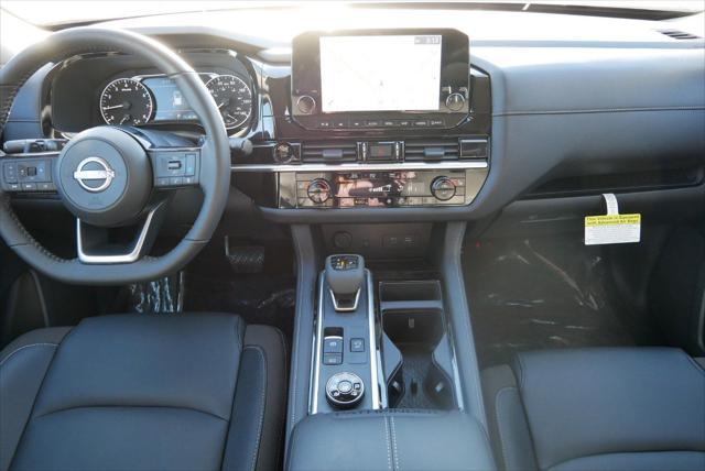 new 2025 Nissan Pathfinder car, priced at $45,170